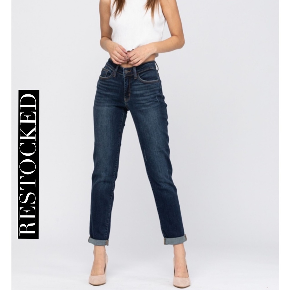 Judy Blue Tapered Cuffed Mid Rise Jeans